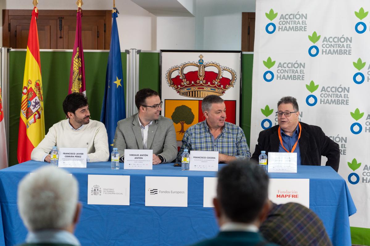 Participantes Inauguración-Rueda Prensa- jornada creacion de destino turistico-Serrania conquense y manchuela-CAPES-Castilla La Mancha-España-Accion social
